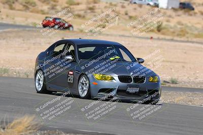 media/Oct-01-2022-Team Topak Racing (Sat) [[f860fb51be]]/2-Inter Low 2/session 2 turn 11/